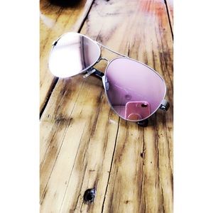 Kenneth Cole Reaction aviator rose gold sunglasses